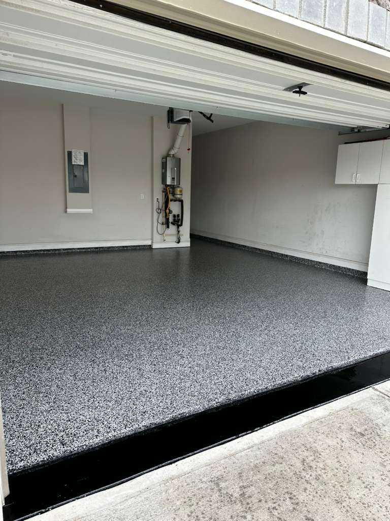 Granite flake chip floor